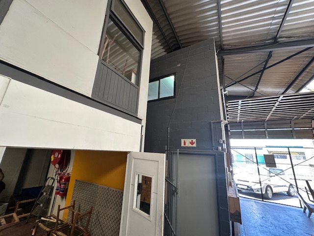 To Let commercial Property for Rent in Woodstock Western Cape